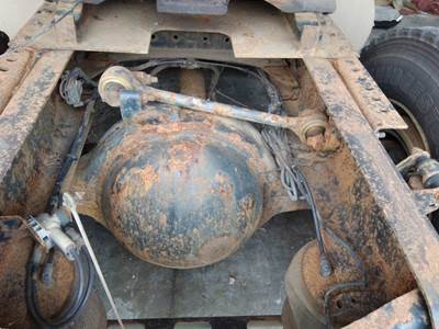 Meritor-Rockwell RS23186 Rear Axle Housing