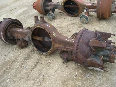 Meritor-Rockwell SQ100R Rear Axle Housing