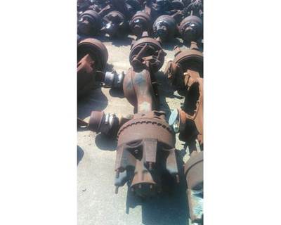 Meritor-Rockwell SU170 Rear Axle Housing