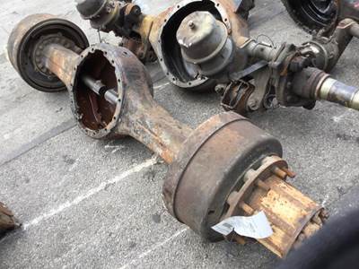 Meritor-Rockwell U240 Rear Axle Housing