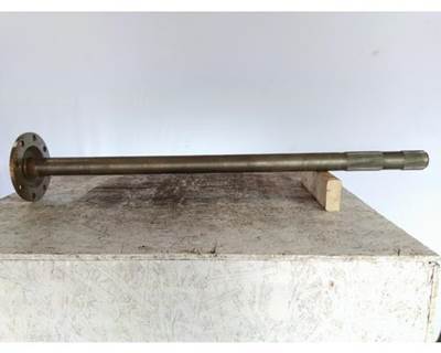 Meritor-Rockwell 3202C8817 Axle Shaft