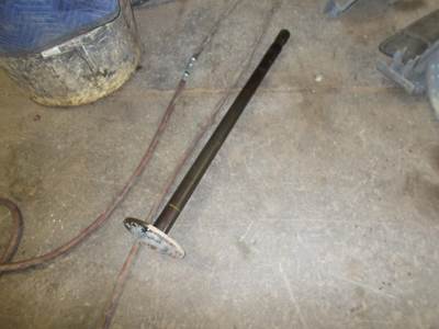 Meritor-Rockwell 4900 Right Axle Shaft