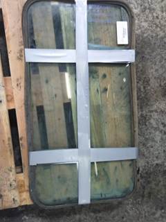 International 9370 Back Glass