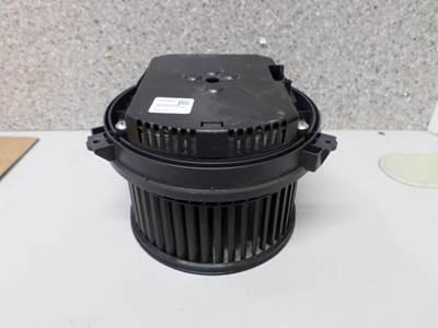 Freightliner Cascadia 126 HVAC Blower Motor