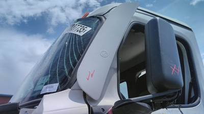 Freightliner Cascadia 126