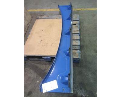 Kenworth T680 Paccar Sleeper Top Extender, Part # T33-1040-200