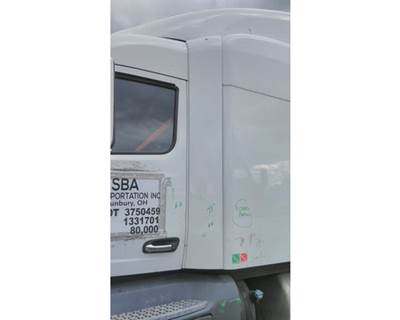 Used 2019 Peterbilt 579 Left Wind Deflector Between Cab and Sleeper 77"