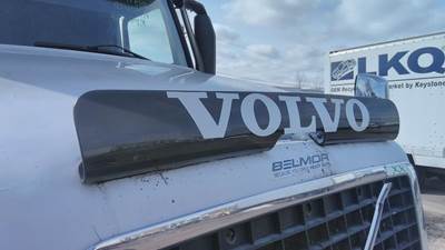 Volvo VNL