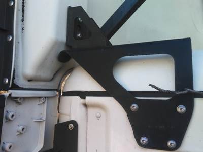 Freightliner Cascadia 113 Left Bracket for a Freightliner CASCADIA 113 2018UP