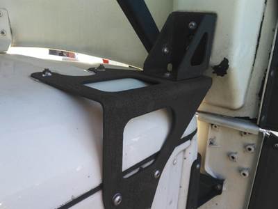 Freightliner Cascadia 113 Right Bracket for a Freightliner CASCADIA 113 2018UP
