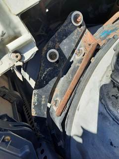 Freightliner Cascadia 125 Left Bracket