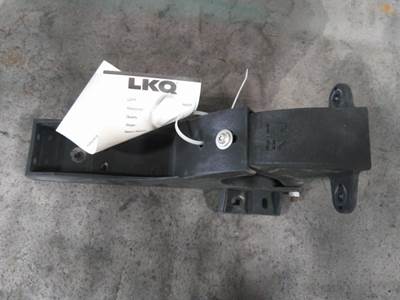 Freightliner Cascadia 125 Left Bracket