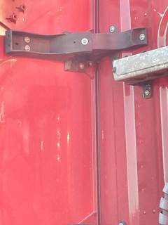 Freightliner Cascadia 125 Left Bracket