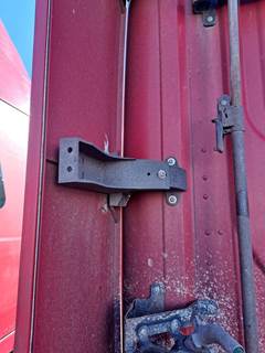 Freightliner Cascadia 125 Left Bracket
