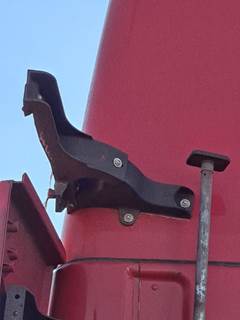 Freightliner Cascadia 125 Left Bracket