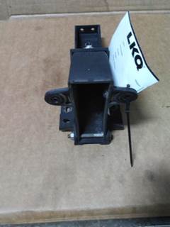 Freightliner Cascadia 125 Left Bracket
