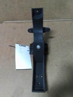 Freightliner Cascadia 125 Left Bracket