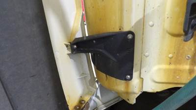 Freightliner Cascadia 125 Left Bracket