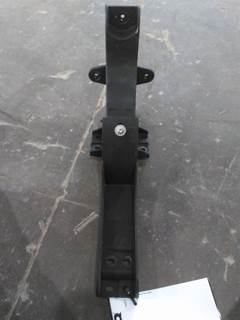 Freightliner Cascadia 125 Right Bracket