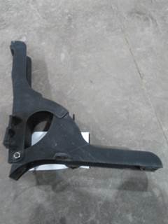 Freightliner Cascadia 125 Left Bracket