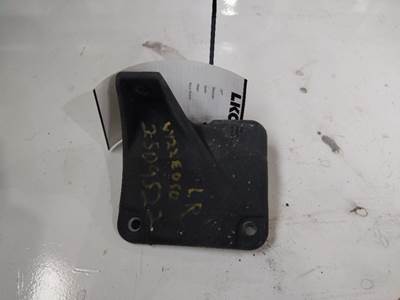 Freightliner Cascadia 125 Right Bracket