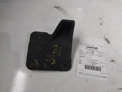 Freightliner Cascadia 125 Left Bracket