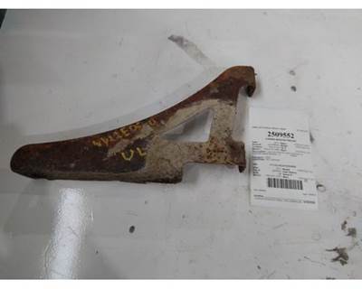 Freightliner Cascadia 125 Left Bracket