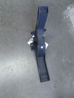 Freightliner Cascadia 125 Evolution Right Bracket
