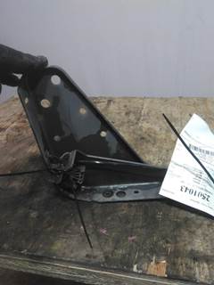 Kenworth T680 Right Bracket