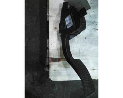Ford F-650 Pedal for a Ford F650SD (SUPER DUTY)