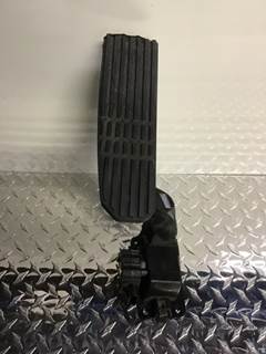 Freightliner Cascadia 125 Pedal