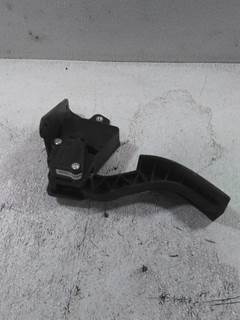 Used 2019 International 4300 Throttle Pedal