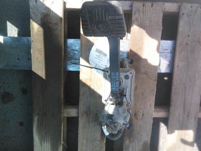 Kenworth T680 Pedal