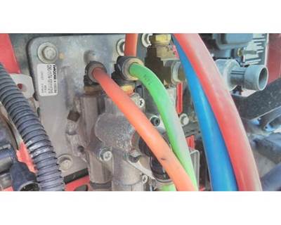 2023 Kenworth T680 Brake Pedal with Brake Valve