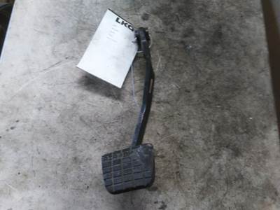 Mack Pinnacle CXU612 Pedal for a Mack CXU612