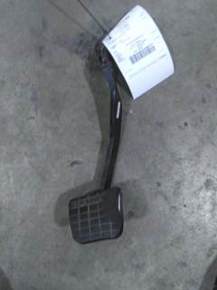 Mack Pinnacle CXU612 Pedal for a Mack CXU612