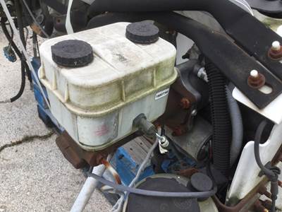 Chevrolet C6500 Left Brake Booster