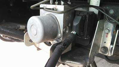 Isuzu Right Brake Booster for a Isuzu NPR