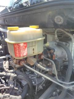 Hino 268 Left Brake Master Cylinder