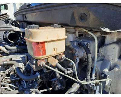 Hino 268 Left Brake Master Cylinder