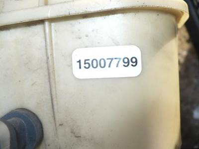 Chevrolet C5500 Brake Shoe / Pad