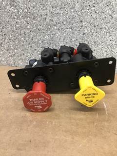 Freightliner Cascadia Brake Shoe / Pad