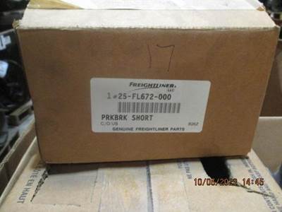 Freightliner M2 106 Brake Shoe / Pad