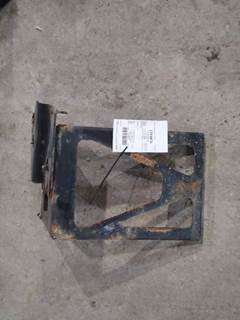 Freightliner Cascadia 113 Right Front Bumper Bracket