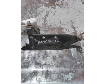 International CE Left Front Bumper Bracket