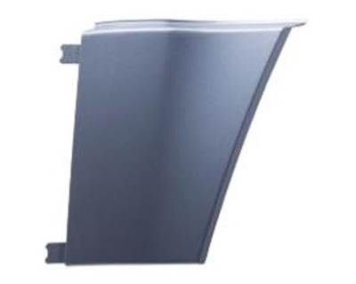 Volvo VNL Right Bumper Part