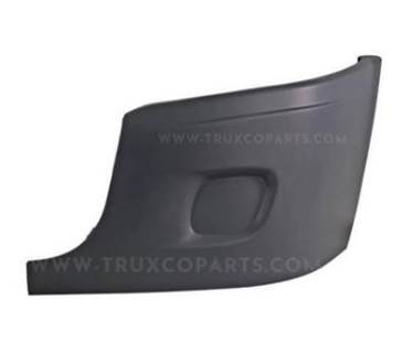 Freightliner Cascadia Left Bumper End