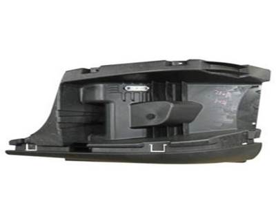 Freightliner Cascadia Left Bumper End