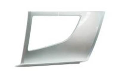 Volvo VNL Left Bumper End