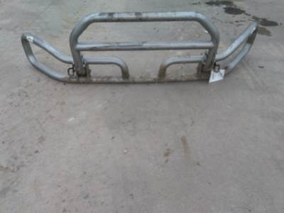 Freightliner Cascadia 125 Bumper Guard